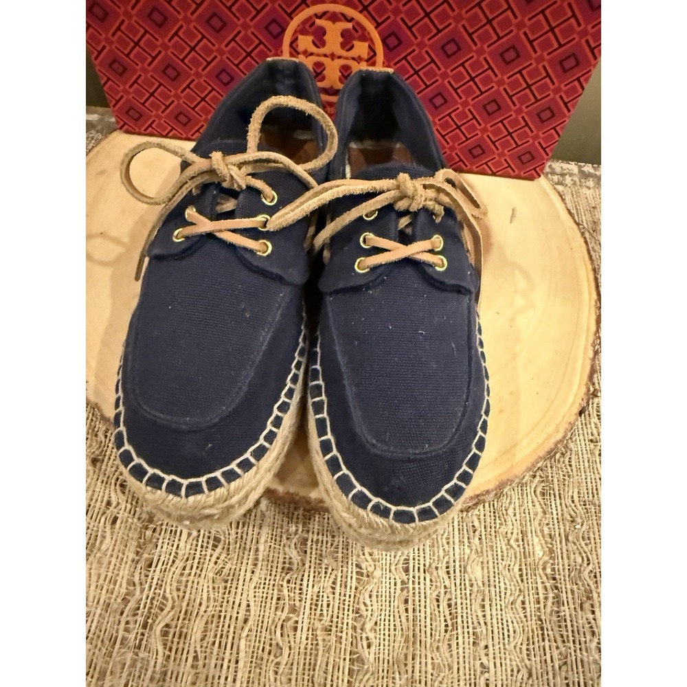 Tory Burch Women's Blanton Boat Shoes Navy Size 7 Nautical Coastal Chic - Picture 3 of 11